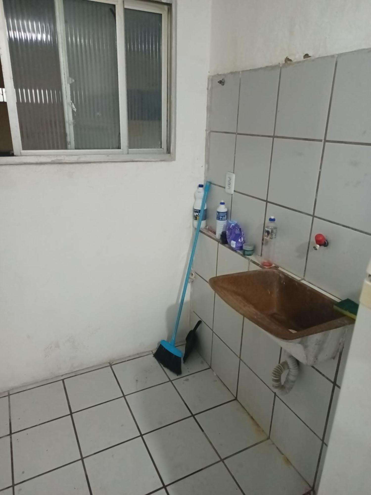 Pequeno Apartamento *
